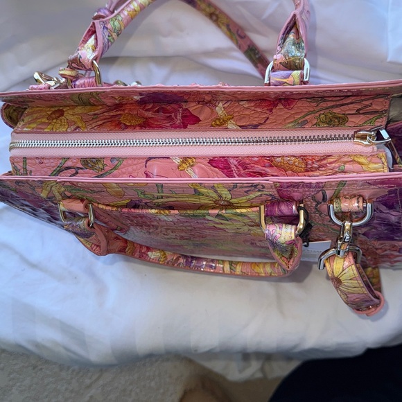 NWT - Brahmin “Just In Time For Spring” bag. - Picture 4 of 7